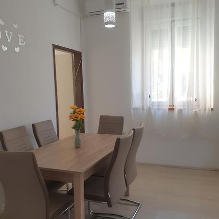 Apartment Ivano ザダル エクステリア 写真