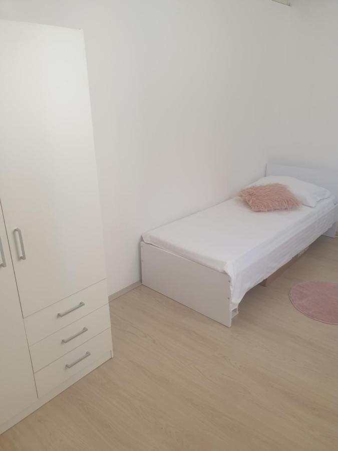 Apartment Ivano ザダル エクステリア 写真