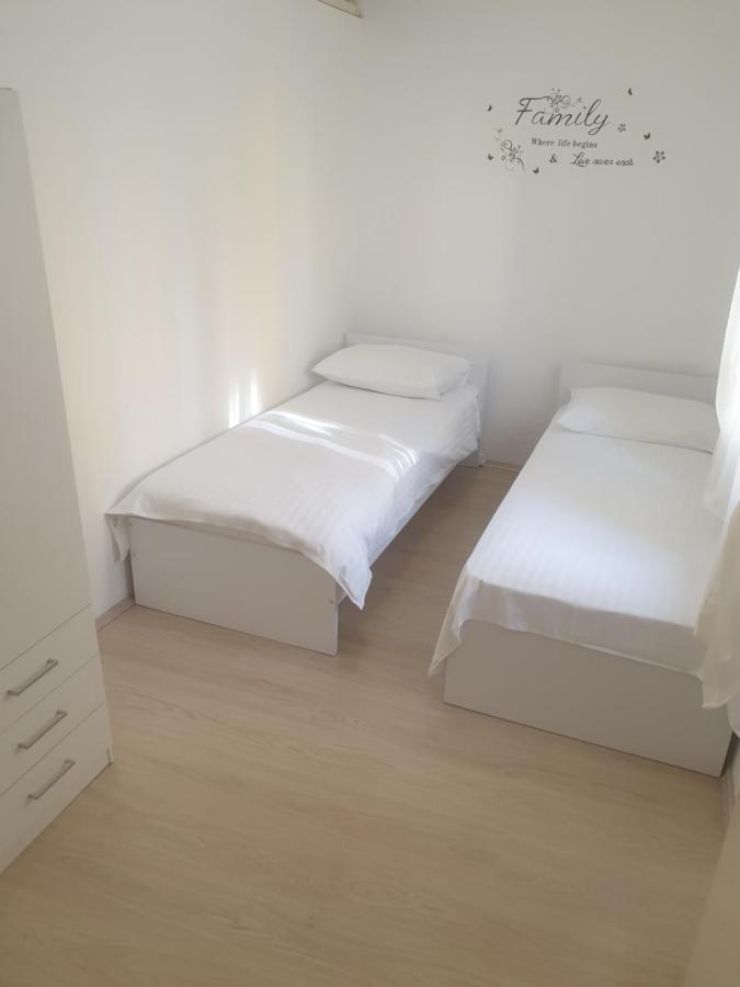 Apartment Ivano ザダル エクステリア 写真